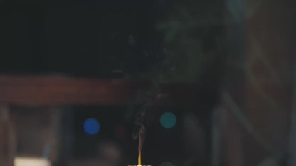 Simulated Flame Aroma Diffuser, Soundwave Technology Humidifier with Candlelight Effect, Scent Dispenser
